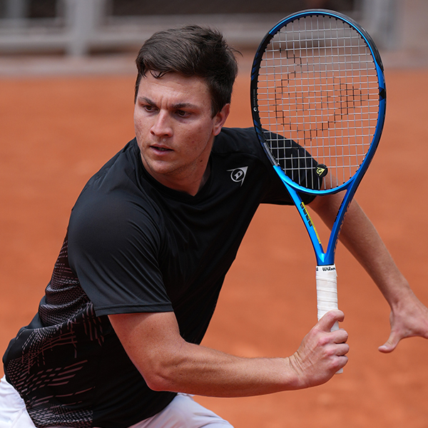 Miomir Kecmanovic（SRB） | 契約プロ | プレーヤー | DUNLOP TENNIS NAVI