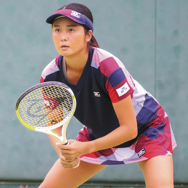 杏里 Anri Nagata（JPN） | 契約プロ | プレーヤー | DUNLOP TENNIS NAVI